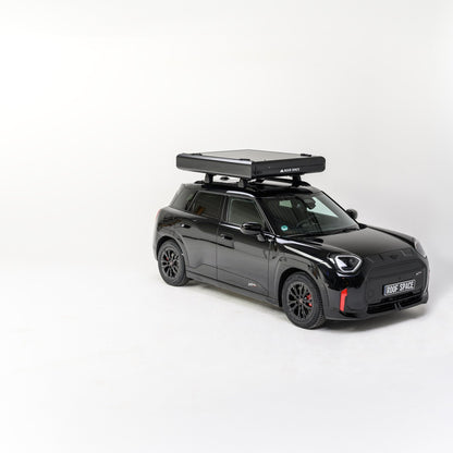 Roof Space 2 fermée sur barres de toit, coque aluminium de 24 cm