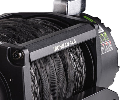Treuil Frontier 4 310 kg corde synthétique Ironman 4x4
